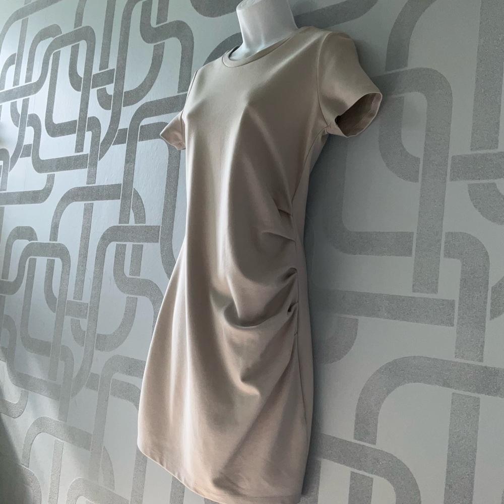 NWT Dynamite - T-shirt Bodycon dress - Size M - Picture 2 of 5